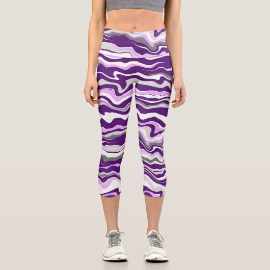 Lila, Lavendel, Graustreifen Capri Leggings (Vorderseite)