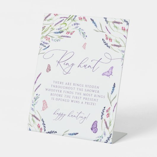 Lila Lavendel Ring Hunt Brautparty Game Sockelschild (Vorderseite)