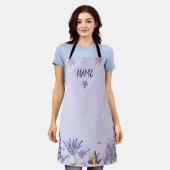 Lila Lavendel-Schürze mit Schmetterlingen und Bien Schürze (Getragen)