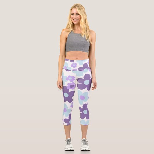 Lila Lavender Blue Daisies Retro Traum #1 #retro Capri Leggings (Vorderseite)