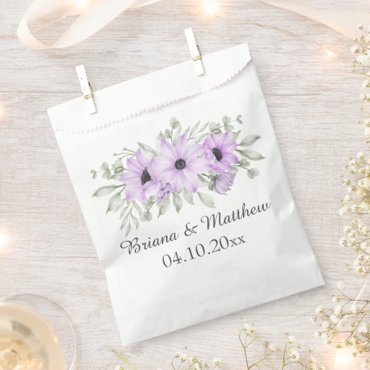 Lila Lavender Blume Script Hochzeit Geschenktütchen (Ausgeschnitten)