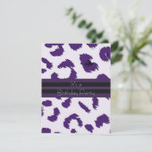 Lila Leopard Muster Geburtstagsparty Einladung (Stehend Vorderseite)