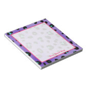 Lila Leopard Print Personalisiert Notepad Notizblock (angewinkelt)