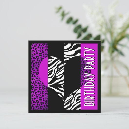 Lila Leopard-Schwarz-Weiß-Zebra Einladung (Stehend Vorderseite)