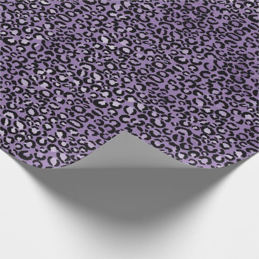 Lila Leopardrucke Geschenkpapier (Ecke)