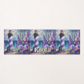 Lila Leuchtturm mit Foxglove & Iris Personalisiert Yogamatte (Vorderseite (Horizontal))