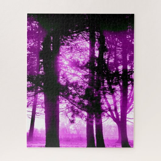 Lila Licht mit Silhouetten Bäumen Puzzle (Vertikal)