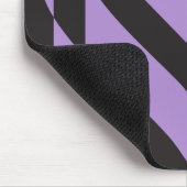 Lila Liebe auf Schwarz Mousepad (Ecke)