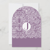 Lila Liebesgeburten Damask Monogram Hochzeiten Einladung (Rückseite)
