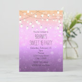 Lila Lights Sparkle Sweet 16 Party Einladungen (Stehend Vorderseite)