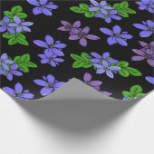 Lila Lignum-Vitae-Blume in Jamaika Gemustert Geschenkpapier (Ecke)