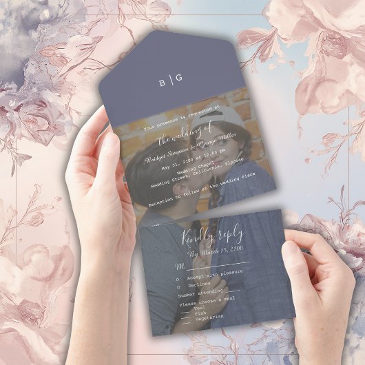 lila Lila-Monogramm-Foto-Hochzeit All In One Einladung