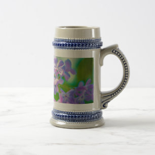 Lila Lilac-Blume Bierglas