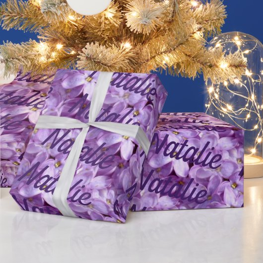 Lila Lilac-Blume Personalisiertes Geschenkpapier (Feiertage)