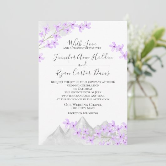 Lila Lilac-Hochzeit Einladung (Stehend Vorderseite)