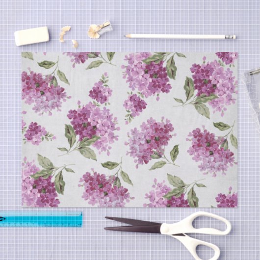 Lila Lilac-Muster auf weißem Hintergrund Seidenpapier (Handwerk)