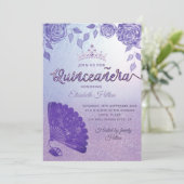 Lila Lilac Rose romantischer Handfan Quinceañera Einladung (Stehend Vorderseite)
