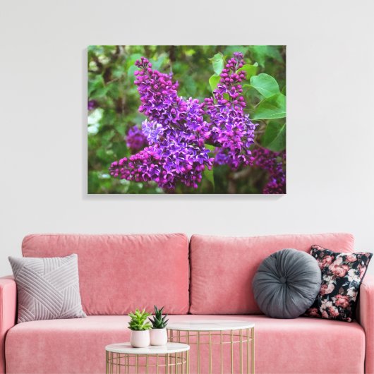 Lila Lilacs an einem Frühlingstag Leinwanddruck (Insitu (Wohnzimmer))