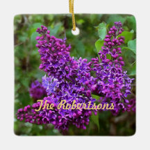 Lila Lilacs auf einer FrühjahrstagsKeramik Persona