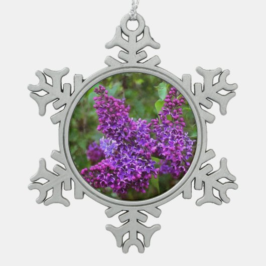 Lila Lilacs Schneeflocken Zinn-Ornament (Vorderseite)