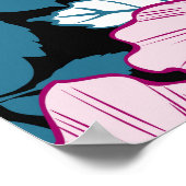 Lila Lilie, blaues Blatt Hintergrund. Poster (Ecke)