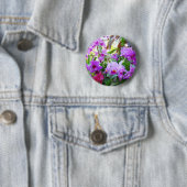 Lila Lilien-Blumen-Button-Knopf Button (Beispiel)