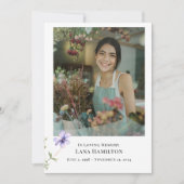 Lila Lilly Simple Foto Beerdigung Programm (Vorderseite)