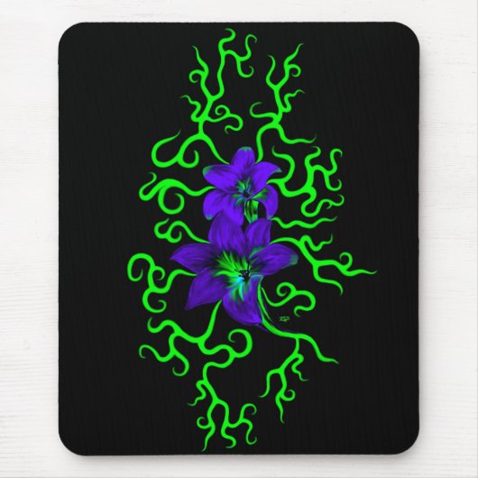 Lila Lily-Blume auf schwarz Mousepad (Vorne)