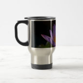Lila Lotus-Wasserlilie Reisebecher (Links)