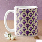 Lila Luftschiffe im Tan-Steampunk-Design Kaffeetasse