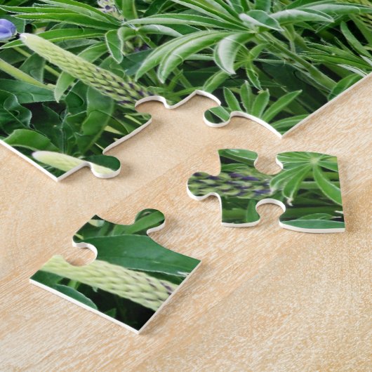 Lila Lupine-Blume Puzzle (Seite)