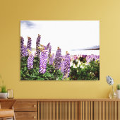 Lila Lupinen Blume: Neuseeland Leinwand (Insitu (Wohnzimmer))