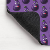 Lila lustiges Cartoon-Auberginen-Muster Mousepad (Ecke)