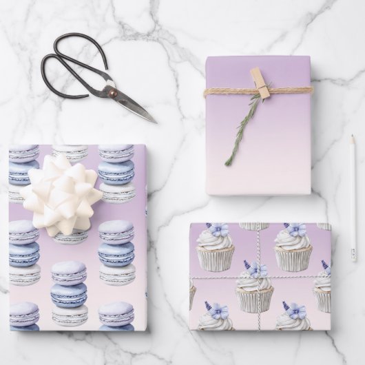 Lila Macarons Florale Cupcakes Geburtstag Geschenkpapier Set (Vorderseite)