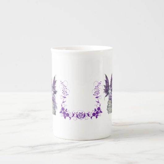 Lila Mairy Tall Teacup Porzellantasse (Vorderseite)