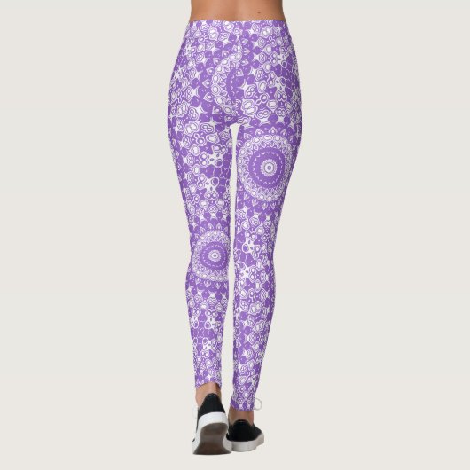 Lila Mandala Geometric Muster Leggings (Rückseite)