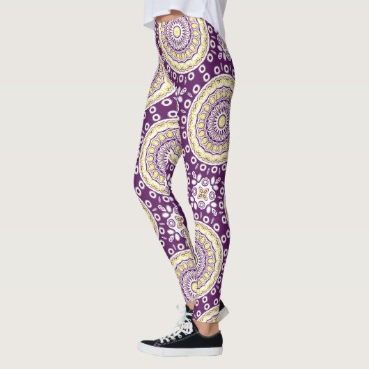 Lila Mandala-Muster Leggings (Links)