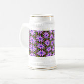 Lila Marguerite-Muster Bierglas (Vorderseite Links)