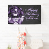 Lila Masquerade Geburtstag Banner (Insitu)