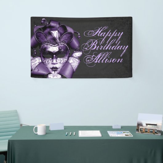 Lila Masquerade Geburtstag Banner (Messeveranstaltung)
