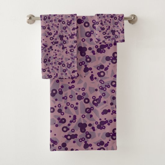 lila mauve geometrisch badhandtuch set (Insitu)