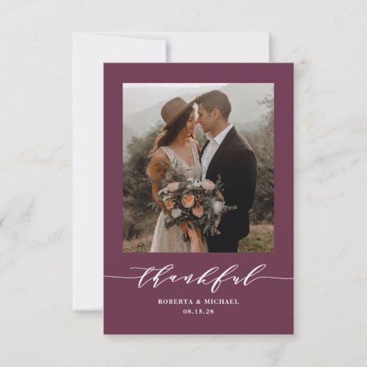 Lila Minimalistisch-dankbare Script-Hochzeit Dankeskarte (Vorderseite)