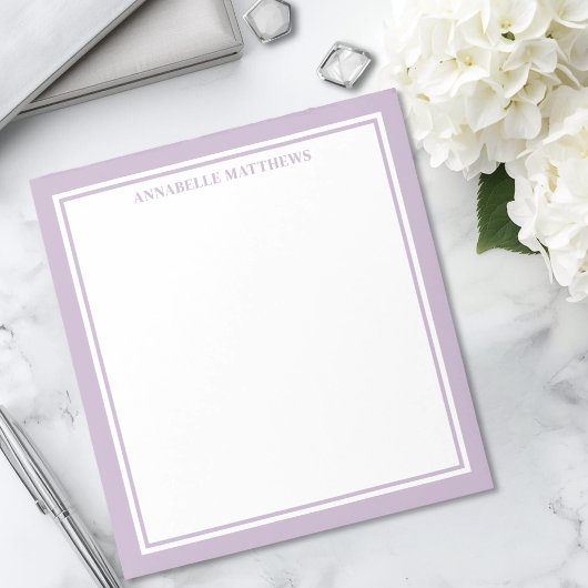 Lila minimalistisches Monogramm Notizblock