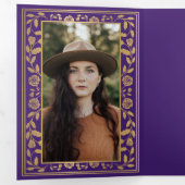 Lila-Mittelalterliche Schwert-Foto-Graduierungspar Dreifach Gefaltete Einladung (Innen Erste Seite)