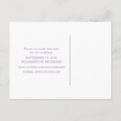 Lila moderne Ausschnitt Save the Date Postkarte (Rückseite)