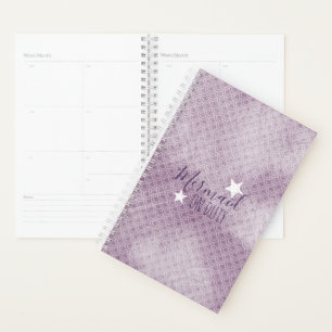 Lila Monatsmagazin Planer