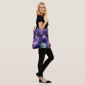 Lila Mondphasen Tasche (Am Model)
