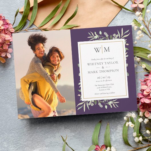 Lila Mongram Greenery Foto Wedding Einladung