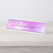 Lila Monogram Glitzer Sparkle Girly Script Schreibtischnamensplakette (Vorderseite )