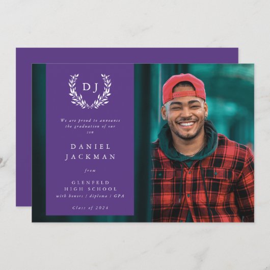 Lila Monogram Laurel Wreath Abschluss Foto Ankündigung (Vorne/Hinten)